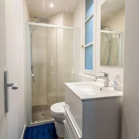 Apartment Contemporain Renove A 14eme
